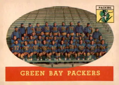 Vintage Green Bay Packers team photo from 1958 for 1958 Topps #96 Green Bay Packers EX-NM
