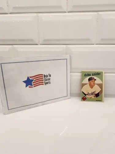 Duke Snider trading card from 1959 Topps showcasing Los Angeles Dodgers legend