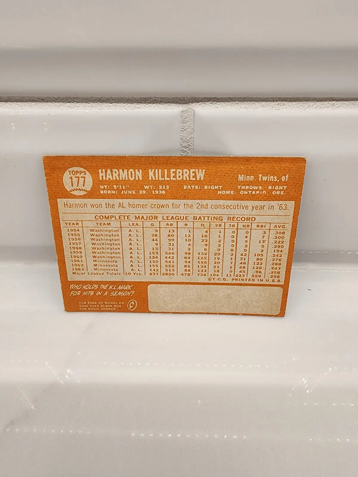 Vintage Harmon Killebrew baseball trading card from 1964 Topps #177, a collectible card featuring Harmon Killebrew