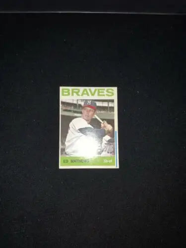 1964 Topps #35 Eddie Mathews HOF Blue Line Version Print Error Milwaukee Braves Card