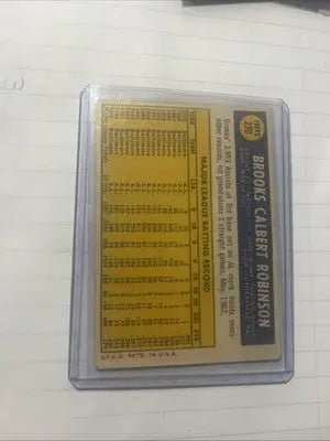1970 Topps Brooks Robinson HOF baseball card featuring Brooks Robinson in excellent condition
