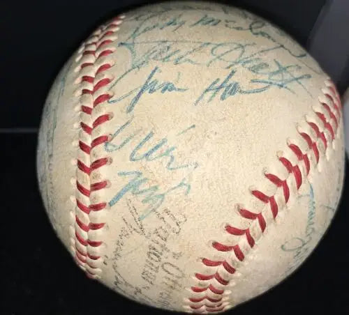 Autographed 1971 San Francisco Giants Team Baseball with 24 signatures including Willie Mays