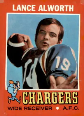 Vintage Lance Alworth football card from 1971 Topps #10 San Diego Chargers collectible