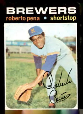 Roberto Pena baseball card from 1971 Topps #334 featuring Milwaukee Brewers player