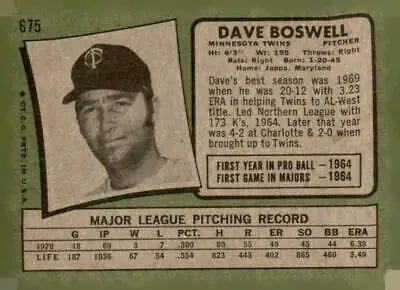 Vintage 1971 Topps Dave Boswell Minnesota Twins baseball card for collectors