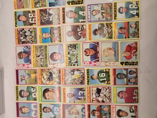 Vintage NFL football cards from 1972 Topps, featuring Hall of Fame stars in VG-EX condition