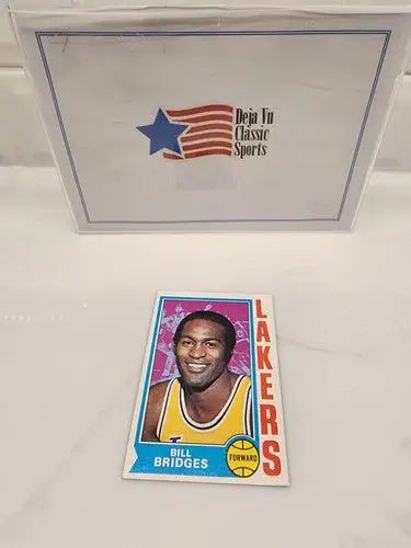 Bill Bridges basketball trading card from 1974-75 Topps sports trading card collection