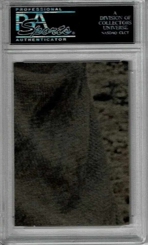 Graded 1977 Topps Star Wars Trading Card #82 A Daring Rescue PSA 7 collectible