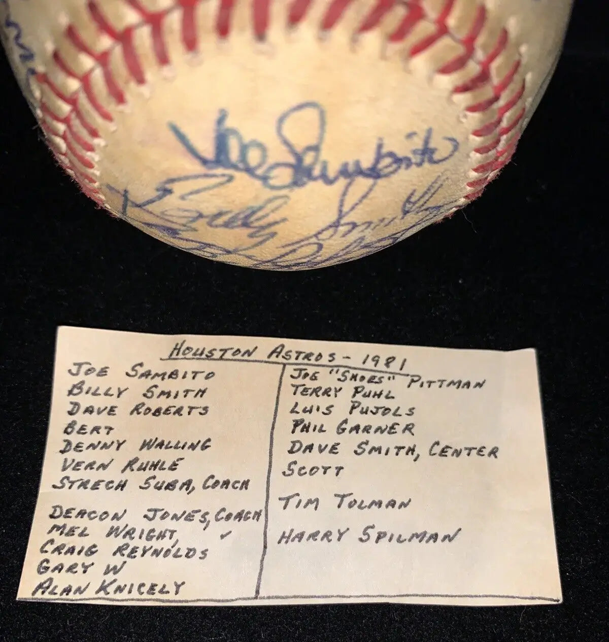 Signed 1981 Houston Astros Team baseball featuring 24 signatures, including Dave Smith and Puhl