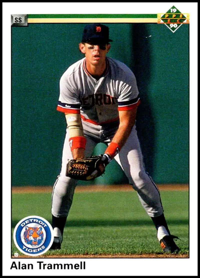 Baseball player in Detroit Tigers uniform fielding, 1990 Upper Deck card