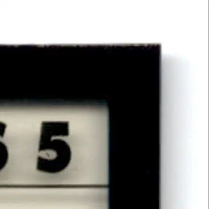 Flip clock digital display showing the number 5 on Edge Steve Young Boss Squad Silver product