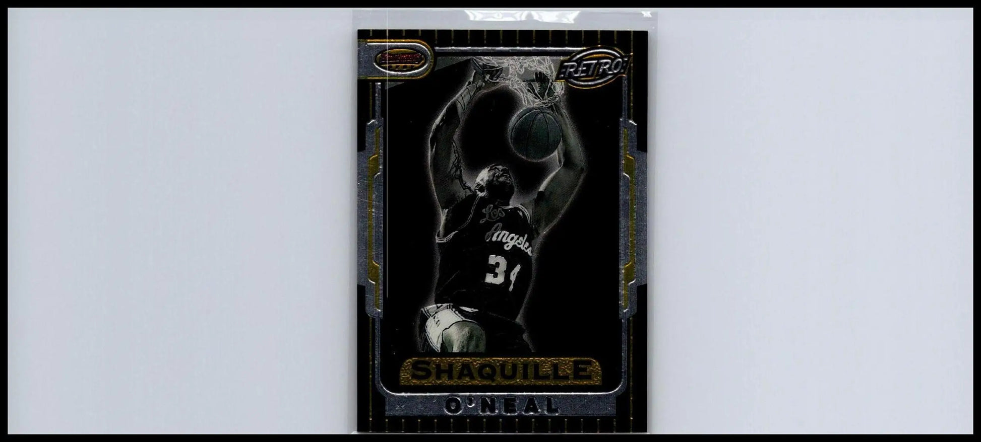 1996-97 Bowman’s Best TB8 Shaquille O’Neal basketball trading card display image