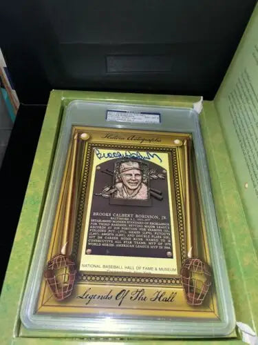 Brooks Robinson autographed Hall of Fame plaque from 2011 Legends of the Hall collection