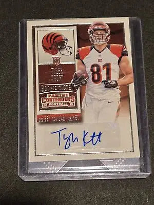 Autographed rookie card of Tyler Kroft on 2015 Panini Contenders #131a featuring a white jersey