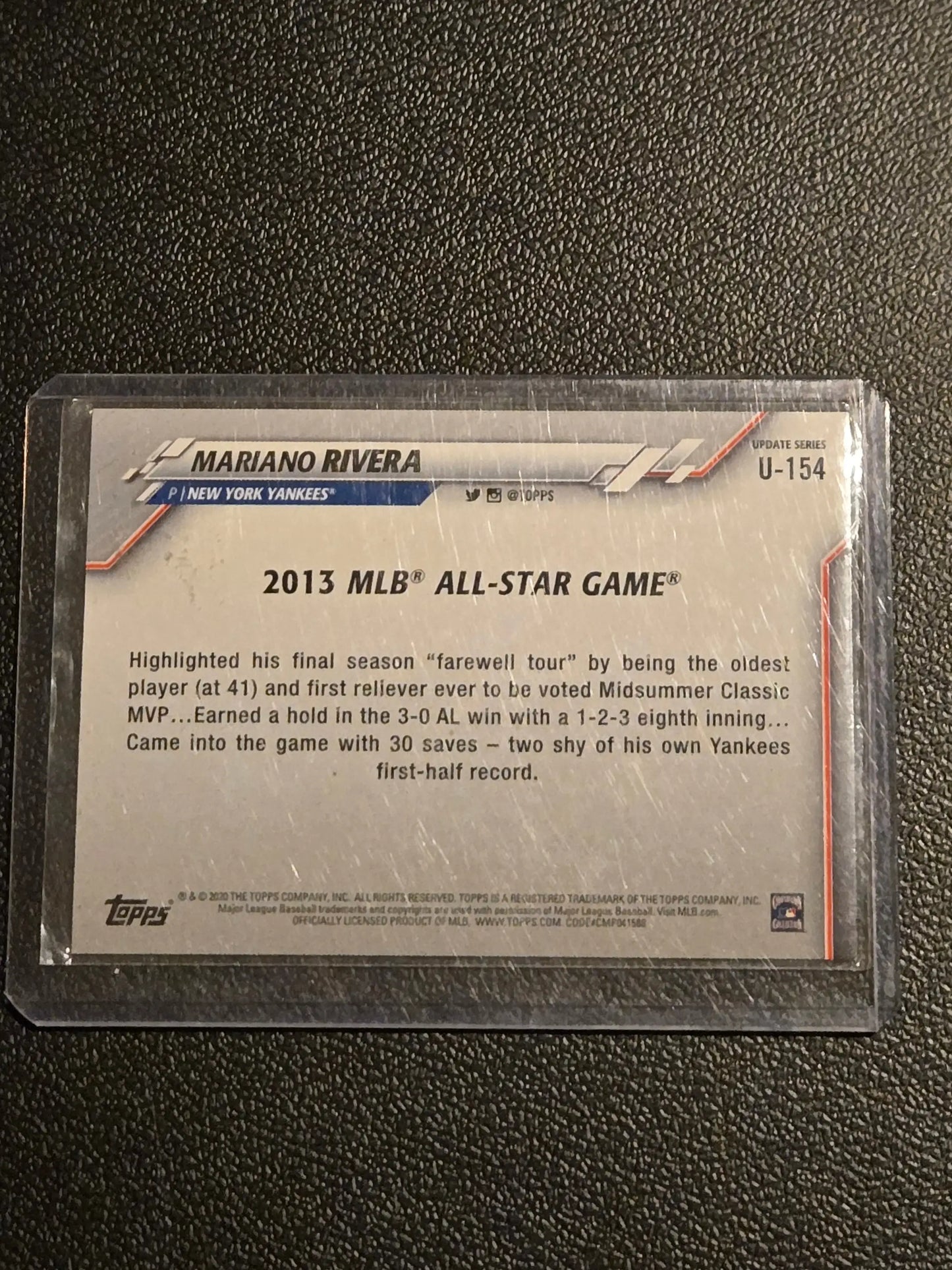 Baseball trading card featuring Mariano Rivera Rainbow Foil from 2020 Topps Update