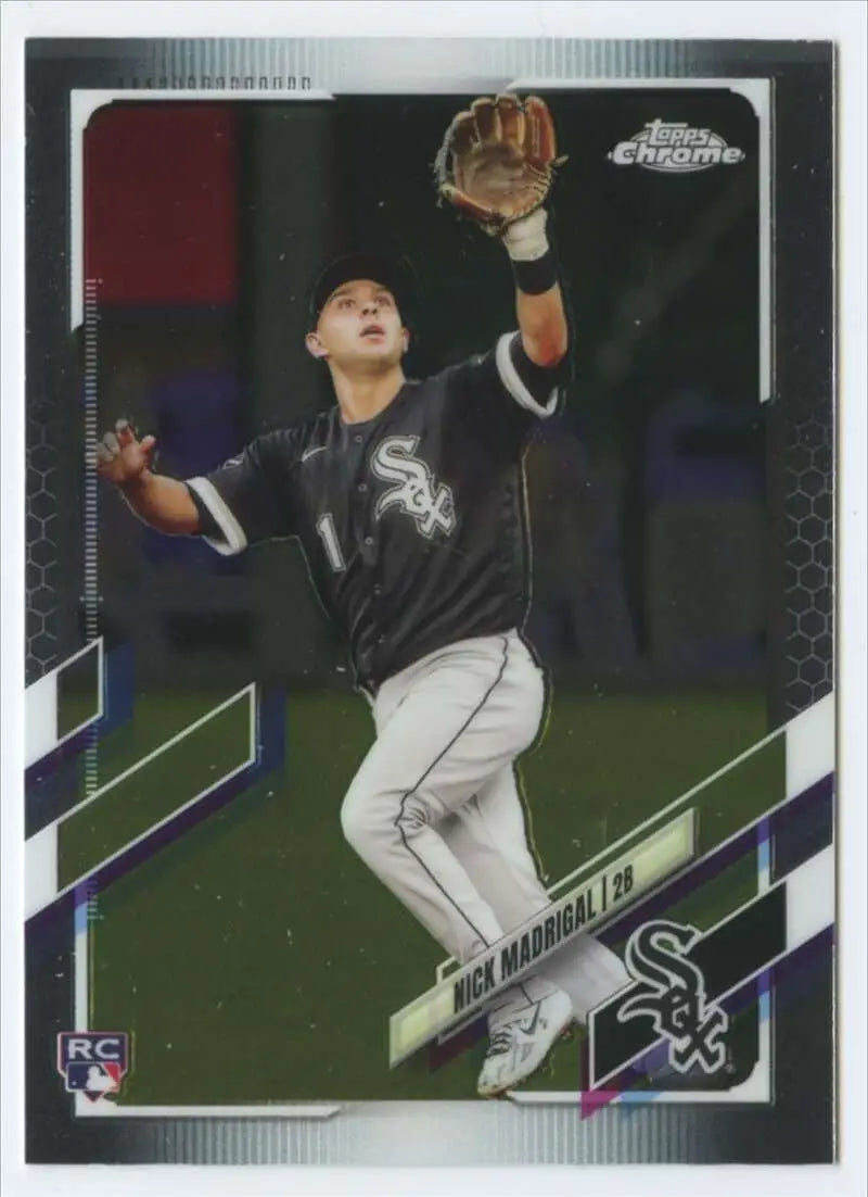 Chicago White Sox player Nick Madrigal catching a ball in his rookie baseball card