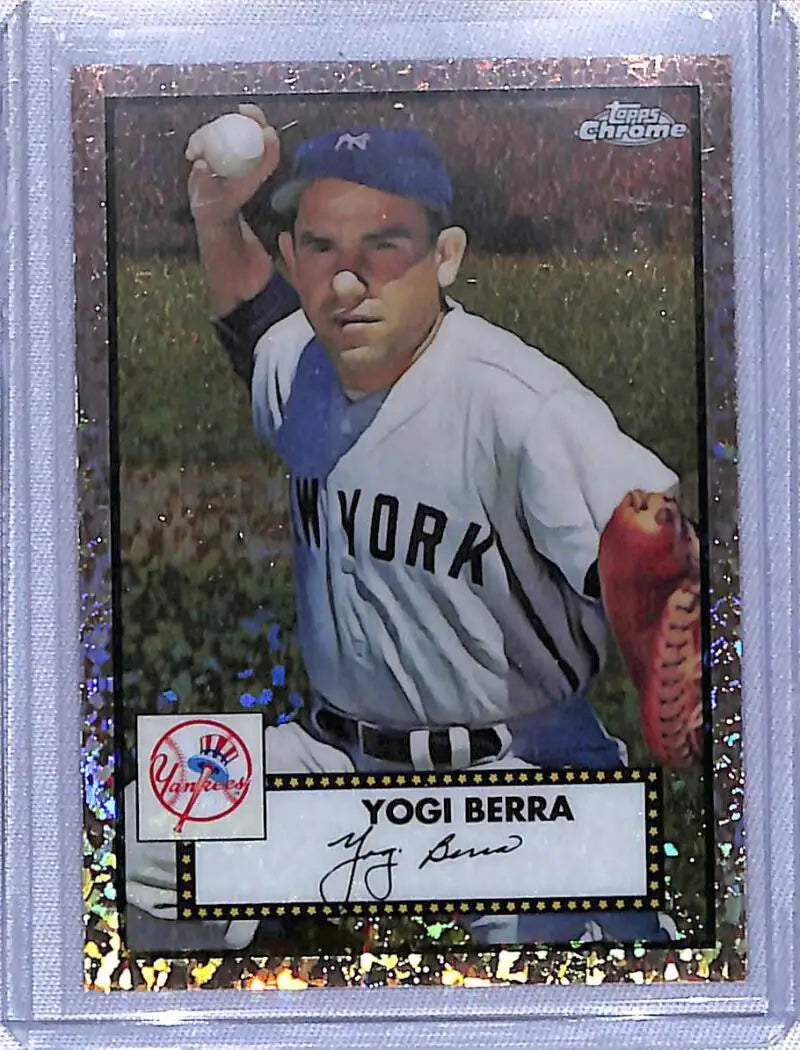 Yogi Berra Platinum Anniversary Refractor Rose Gold Mini-Diamonds Baseball Card
