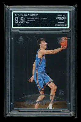 2022-23 Panini Chronicles Luminance Chet Holmgren #147 RC Arena Club 9.5 - Trading Card
