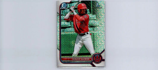 Baseball card of Denzer Guzman from 2022 Bowman Chrome Prospects Mojo Refractors