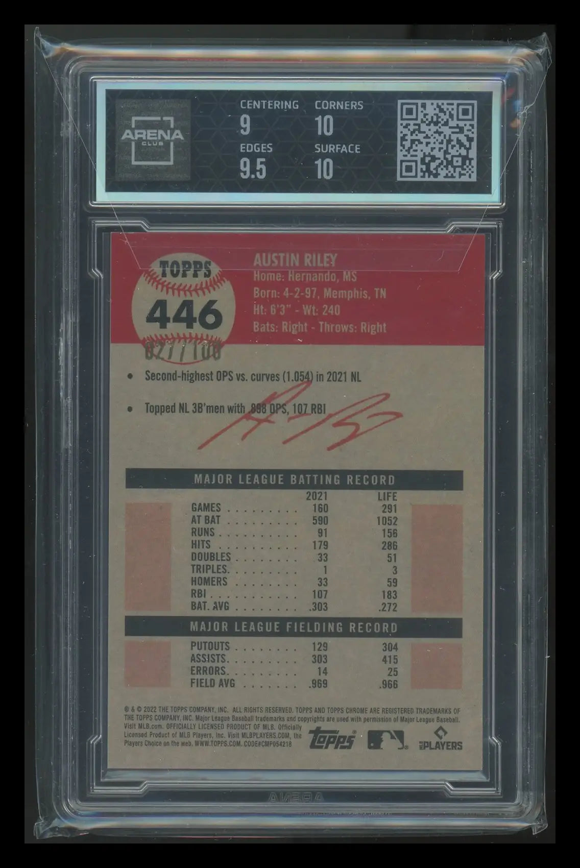 Graded Austin Riley baseball card 2022 Topps Chrome Fuchsia Atomic Refractor 9.5
