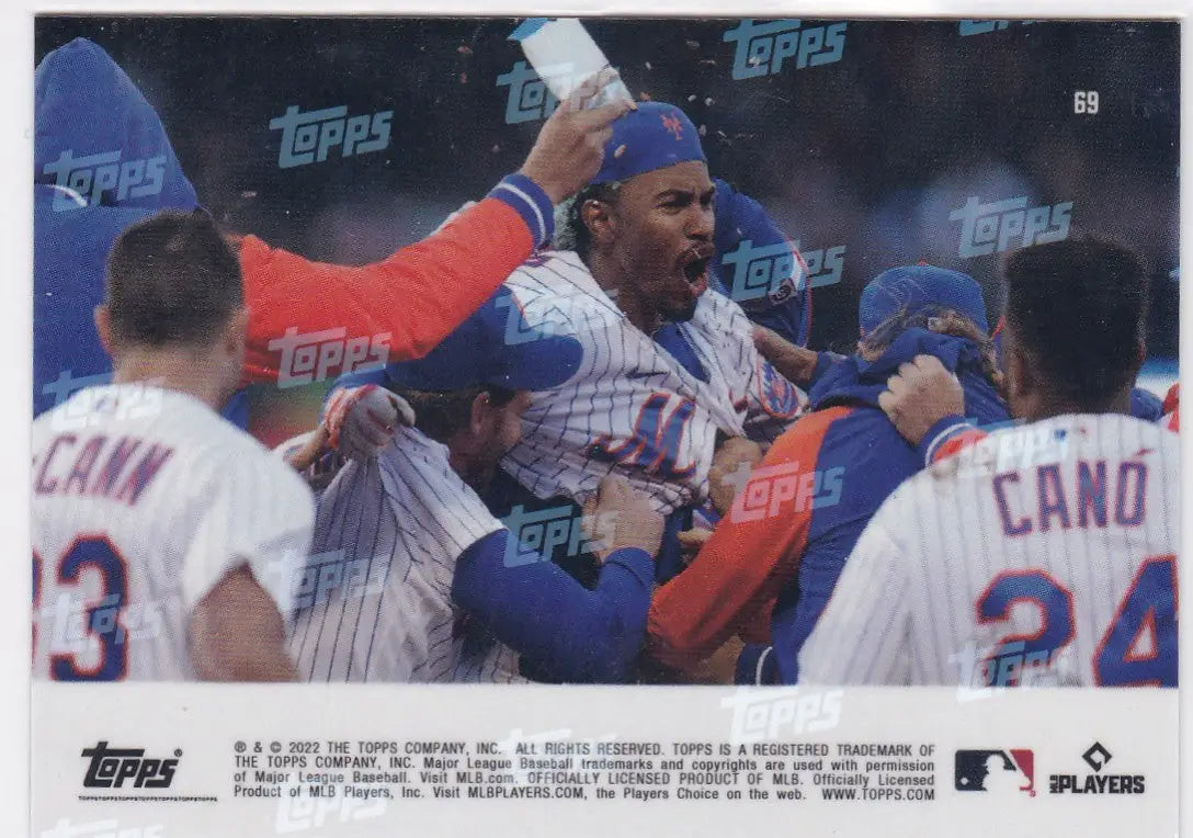 Baseball players celebrating featuring Francisco Lindor from the New York Mets 2022 TOPPS NOW #69