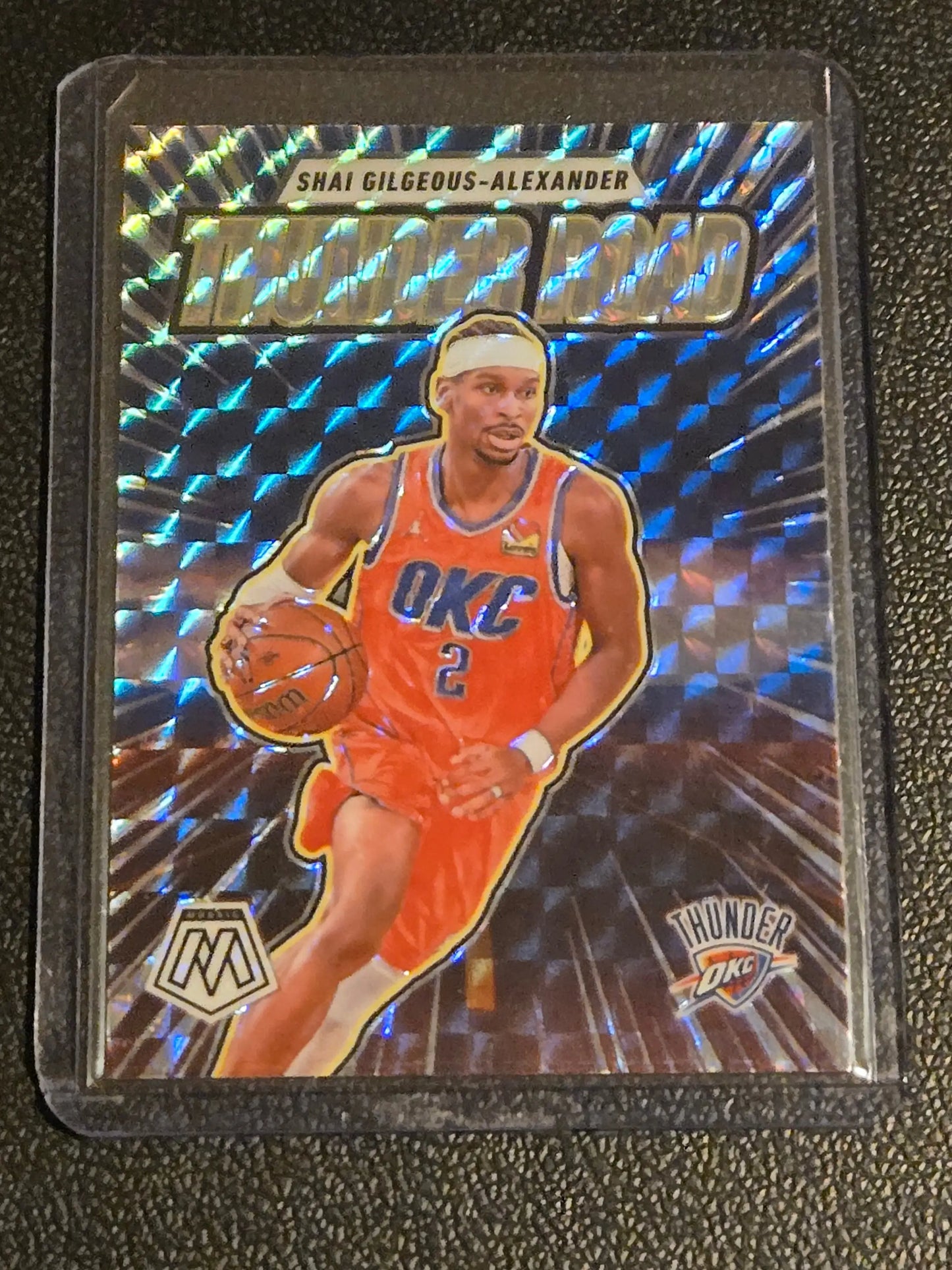 Shai Gilgeous-Alexander NBA trading card from 2024-25 Panini Mosaic Thunder Road Mosaic