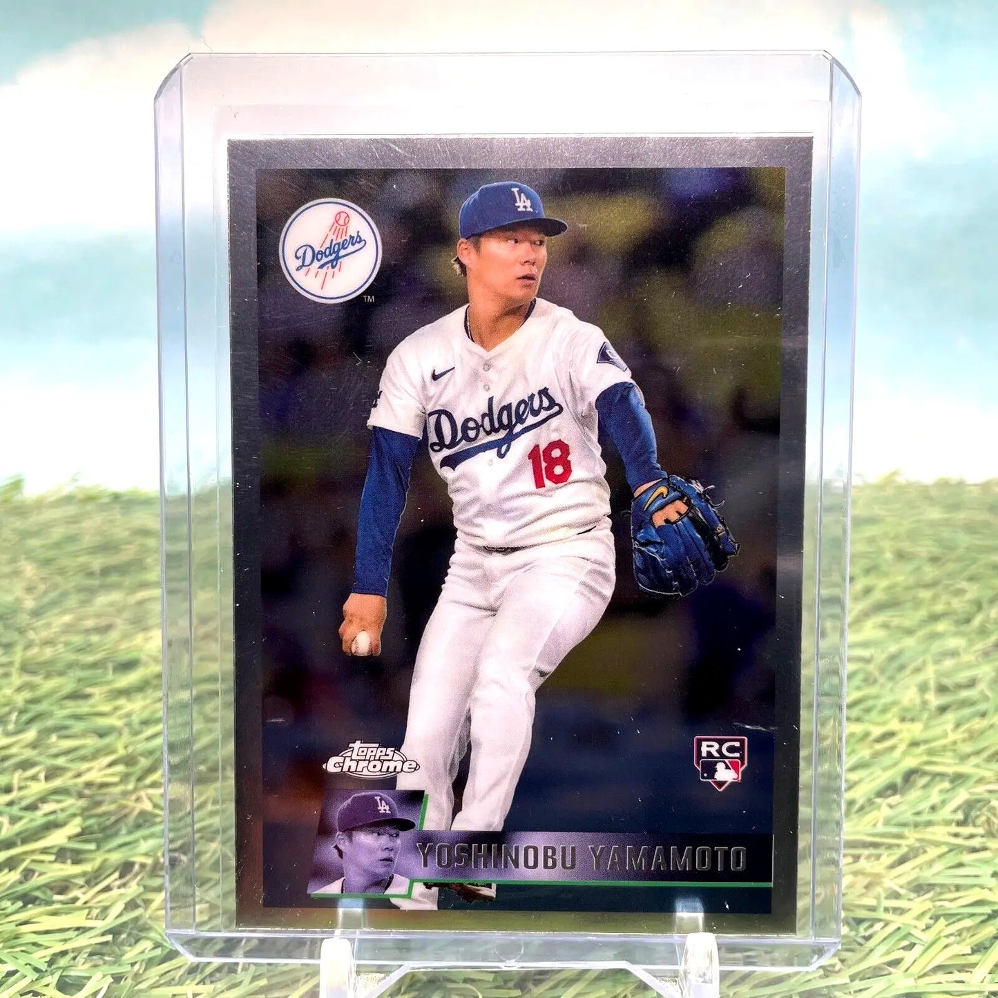 Yoshinobu Yamamoto baseball trading card from 2024 Topps Chrome Lids Rookie SP