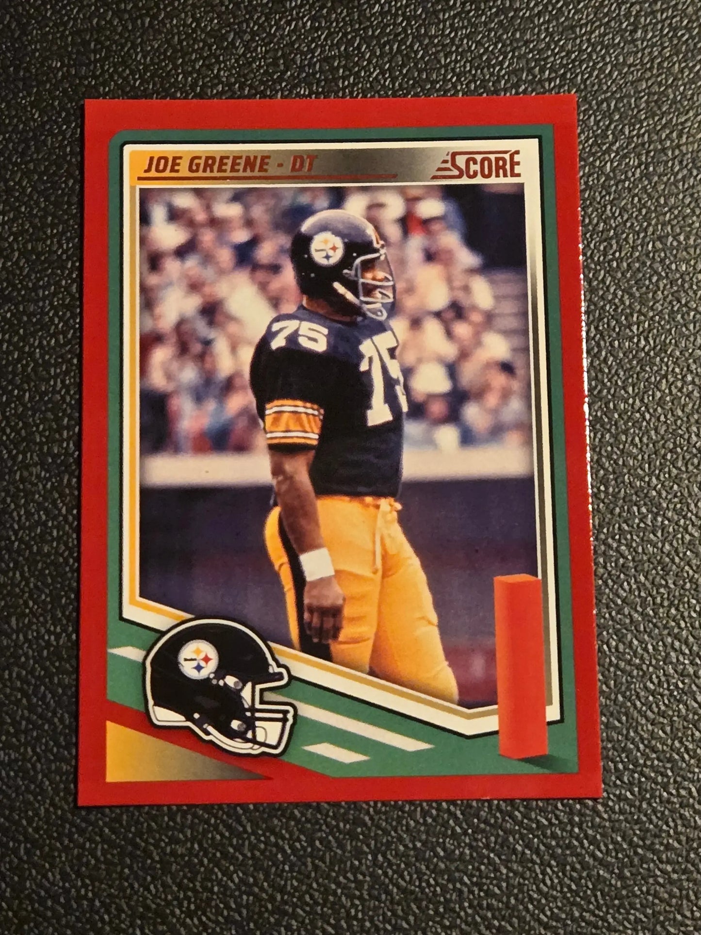 Vintage Joe Greene Pittsburgh Steelers football card with red border for 2025 Score #8 Greene Red
