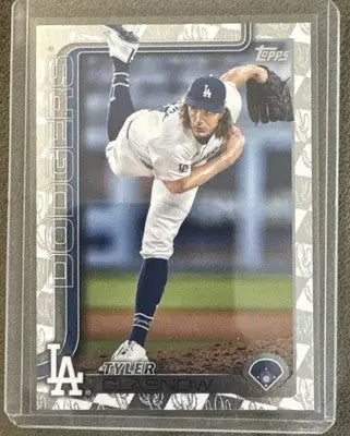 Baseball trading card of Tyler Glasnow pitching in Cactus League Foil from Topps Series 2025