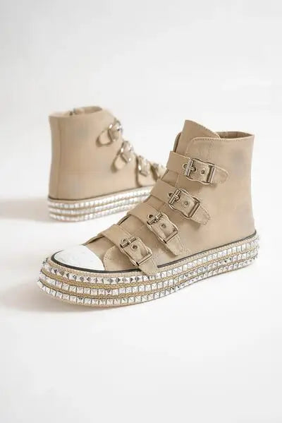 Beast Fashion Multi-Buckle Straps Studded Platform Sneakers - Multi-Buckle Straps Sneakers