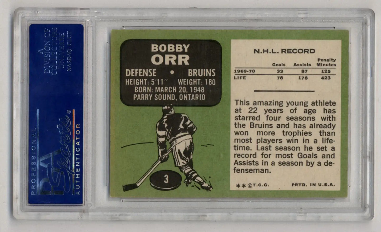 Vintage Bobby Orr trading card in protective case, 1970-71 Topps #3 PSA 6 Excellent-Mint