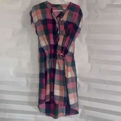Multicolor plaid short sleeve high-low dress with button front and drawstring waist