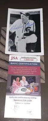 Signed black and white Chicago Cubs 3x5 photo with JSA certification and autograph