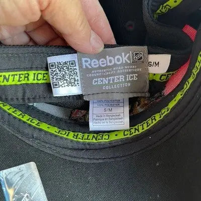 Chicago Blackhawks Fitted Hat S/M – Reebok Center Ice NHL Hockey Cap