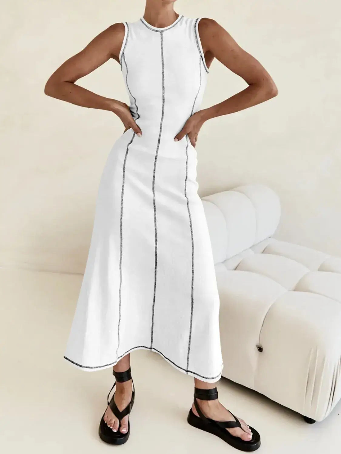Contrast Stitching Round Neck Sleeveless Midi Dress - dress