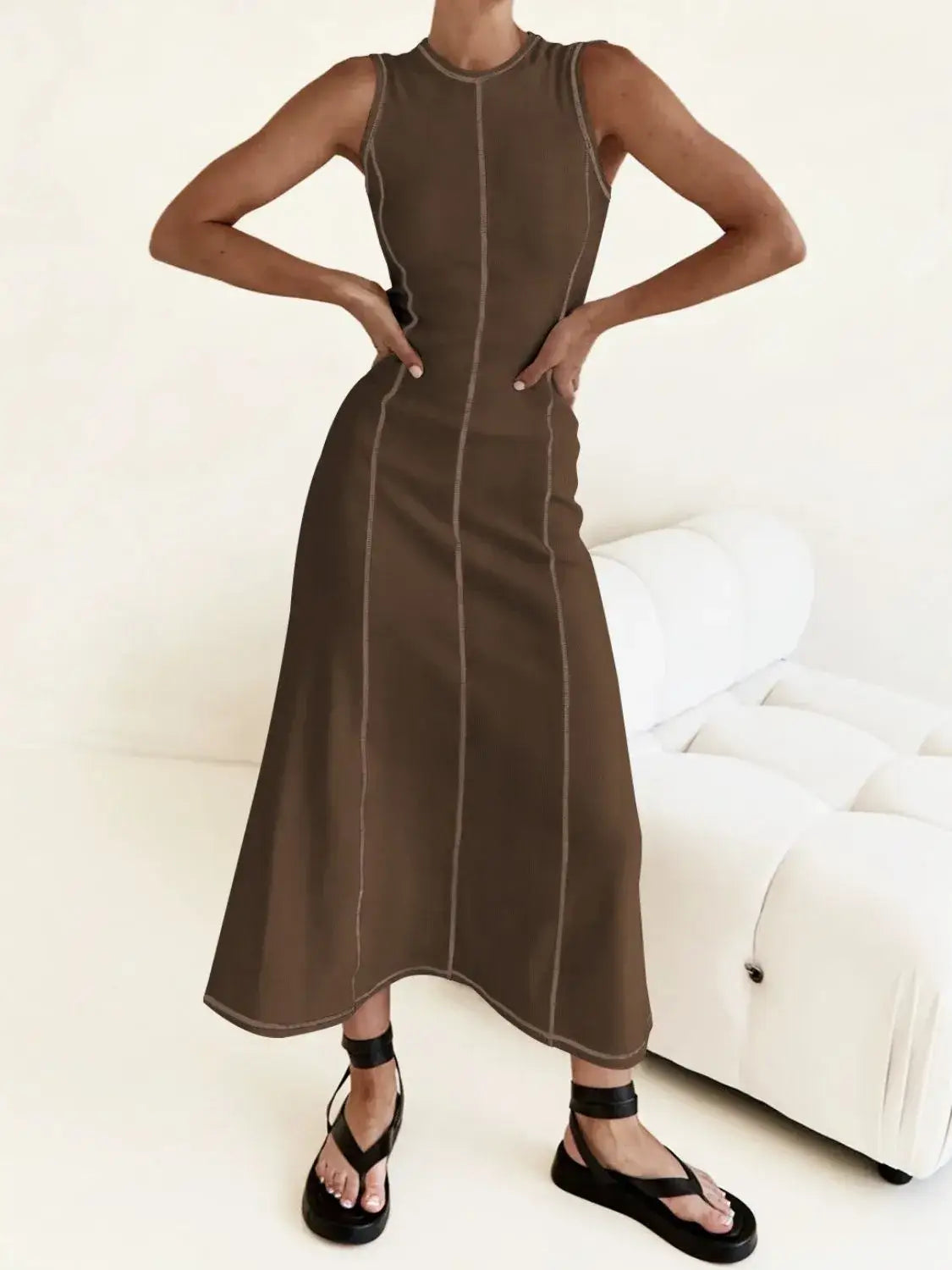 Contrast Stitching Round Neck Sleeveless Midi Dress - dress