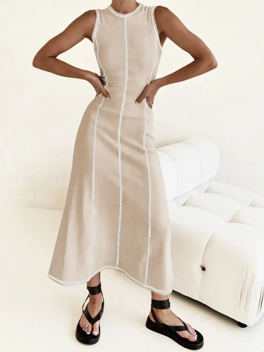 Contrast Stitching Round Neck Sleeveless Midi Dress - dress