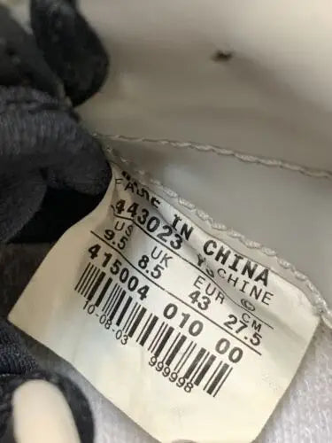 Shoe size tag on Craig Biggio NIKE PRO Game Used Cleats Photo Matched by JSA Auto