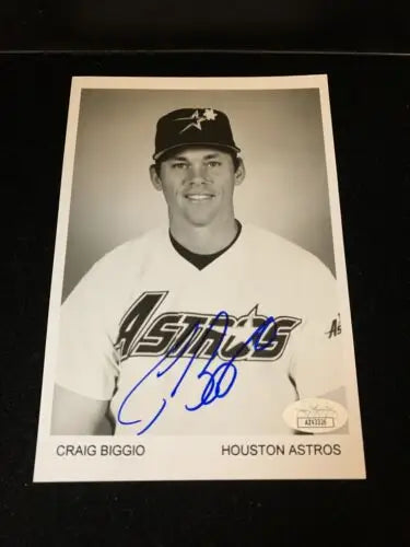 Signed Craig Biggio baseball card for Houston Astros Team Issue collectors and fans