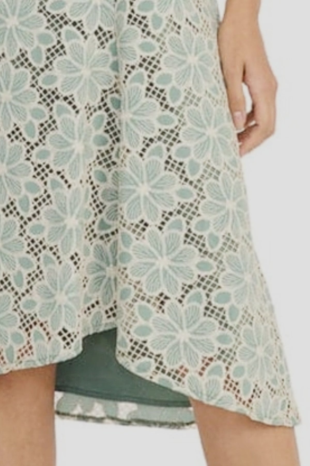 Maggy London Green Cream Day Dress Sizes 4 & 6 Remaining!