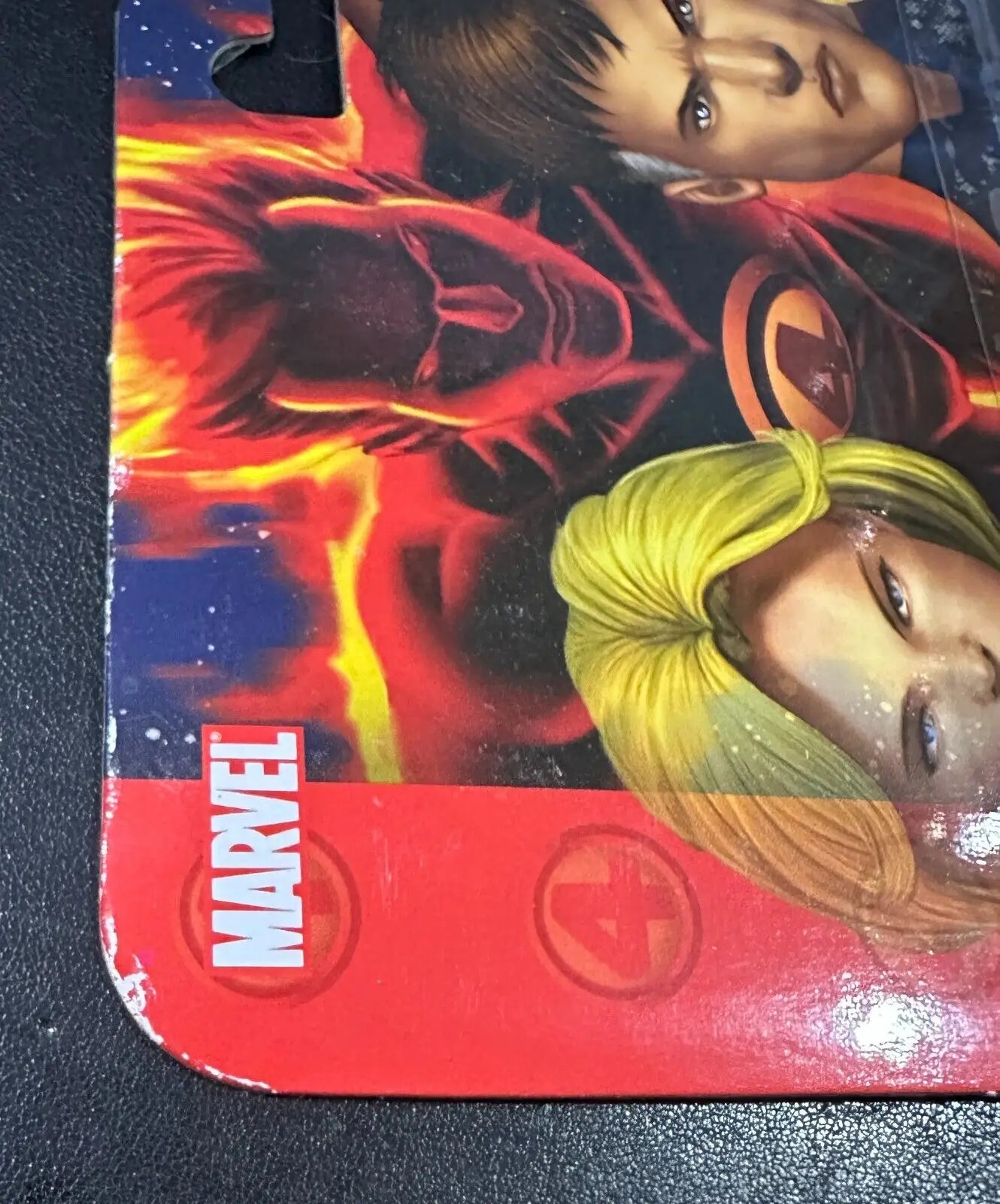 Fantastic Four 2006 Figure FLAME Transforming Super Skrull ToyBiz Marvel Legends packaging
