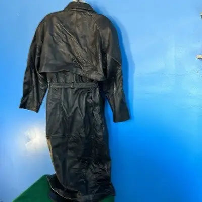 G III Black Leather Trench Coat Size Medium with Belt for Women