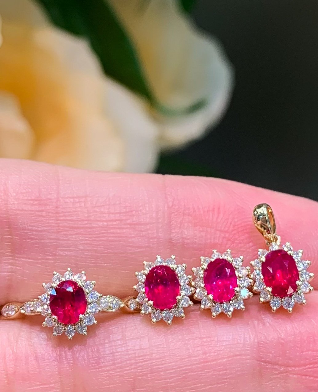 18K Gold Ruby Stud Earring