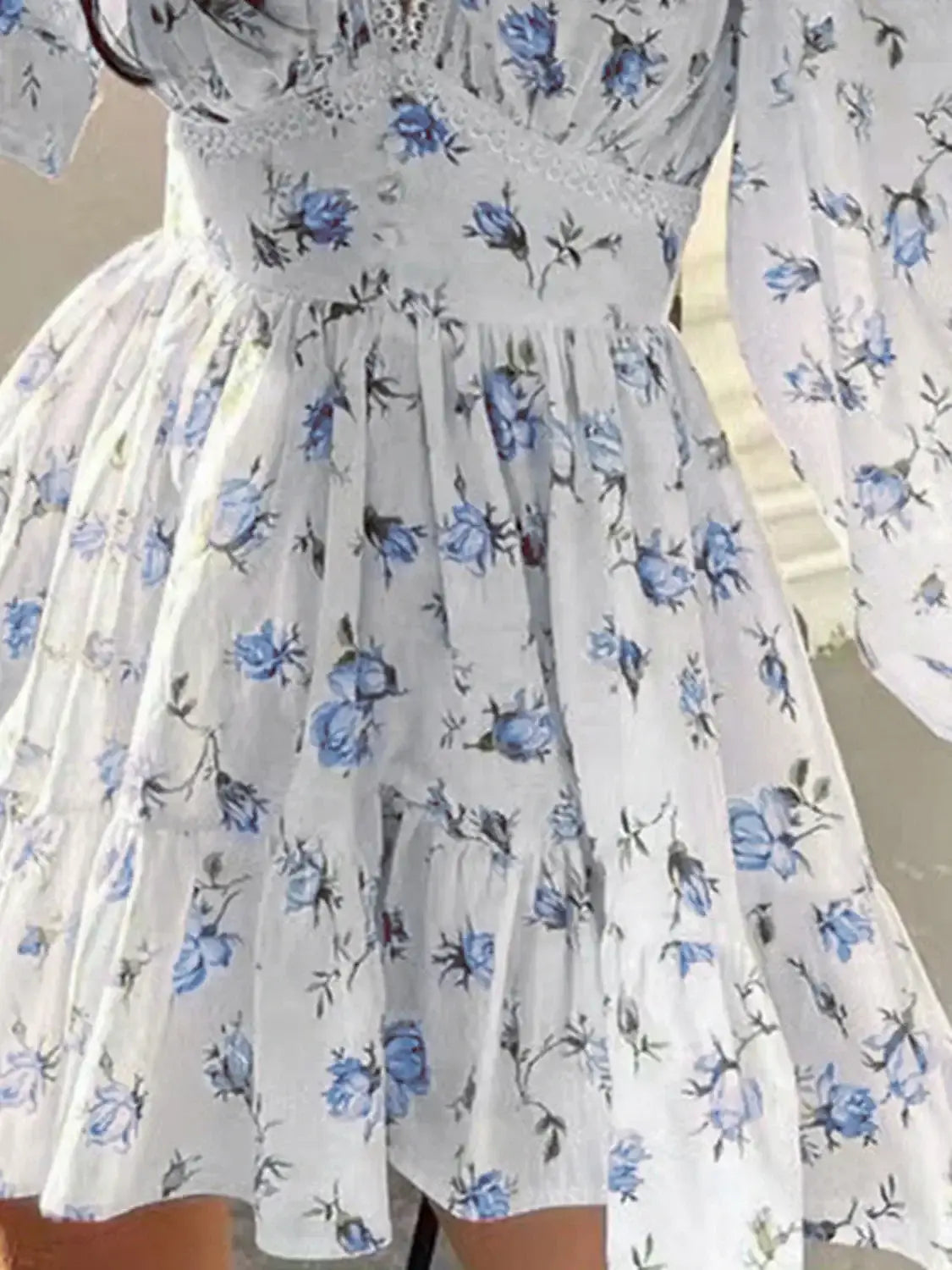 Lace Detail V-Neck Balloon Sleeve Dress - dress