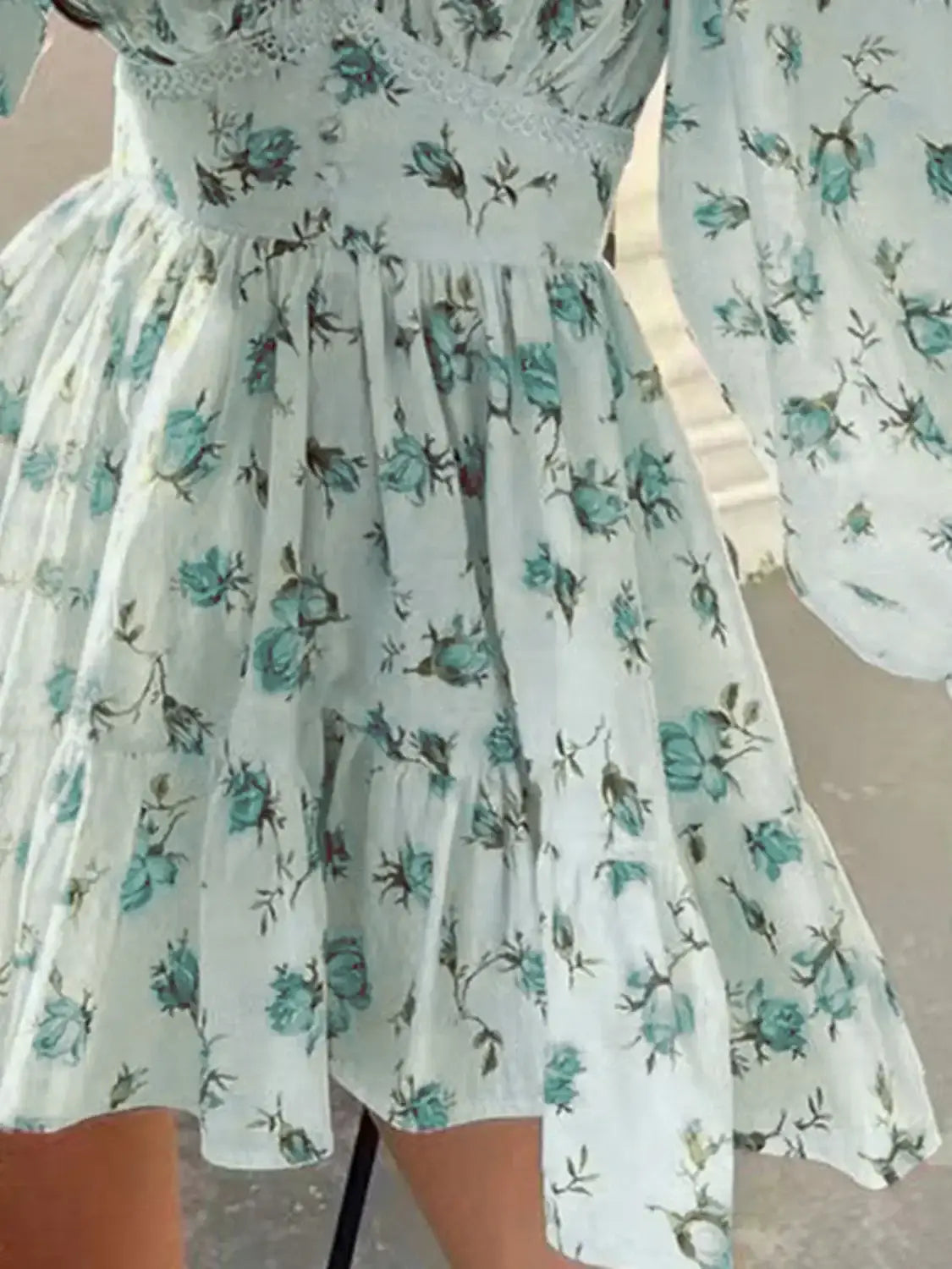 Lace Detail V-Neck Balloon Sleeve Dress - dress