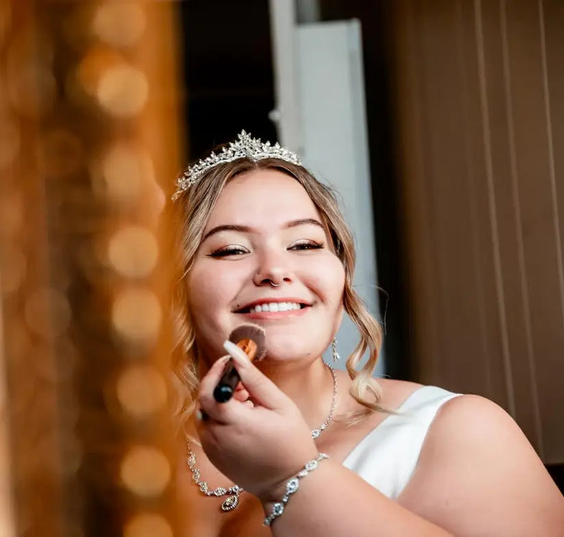 LAST ONE! SweetV Accessories Petite Silver Tiara Women’s Bridal Gatsby Formal Events - tiara