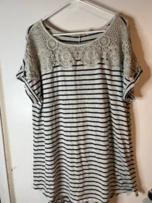 Maria Gabrielle navy striped short-sleeved top with crocheted yoke for stylish summer wear