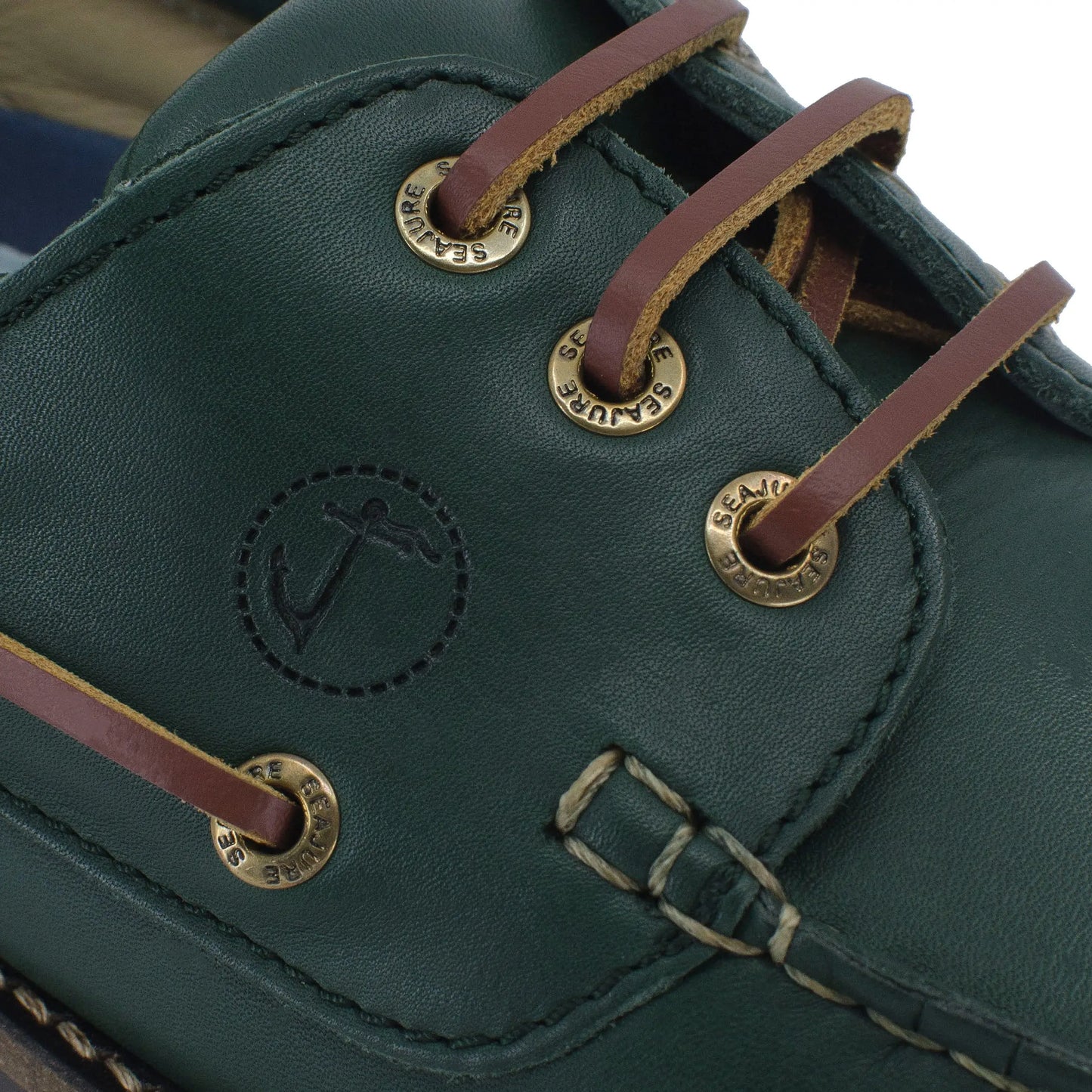 High quality men boat shoe Keem in dark green leather with brown laces and brass eyelets