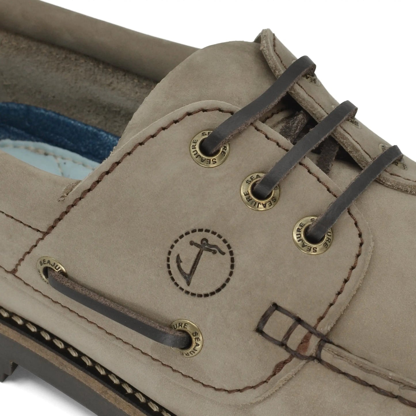 Men boat shoe Mosteiros in light brown suede with dark brown laces and brass eyelets