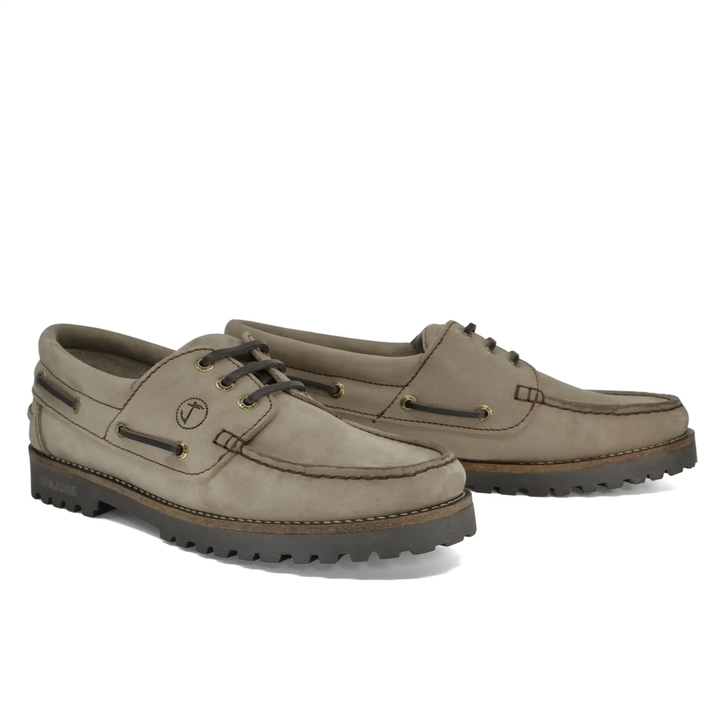Men Boat Shoe Mosteiros in light brown with dark laces and ridged soles, perfect for business days